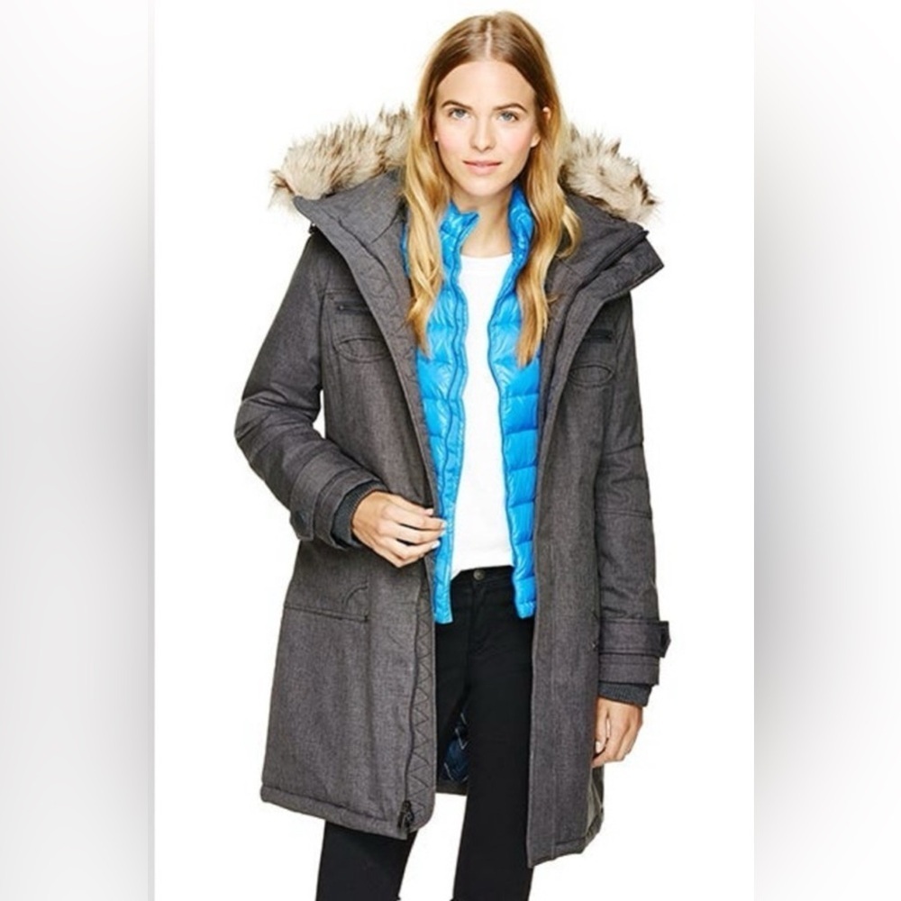 Aritzia TNA Gray Verbier Parka - Size S